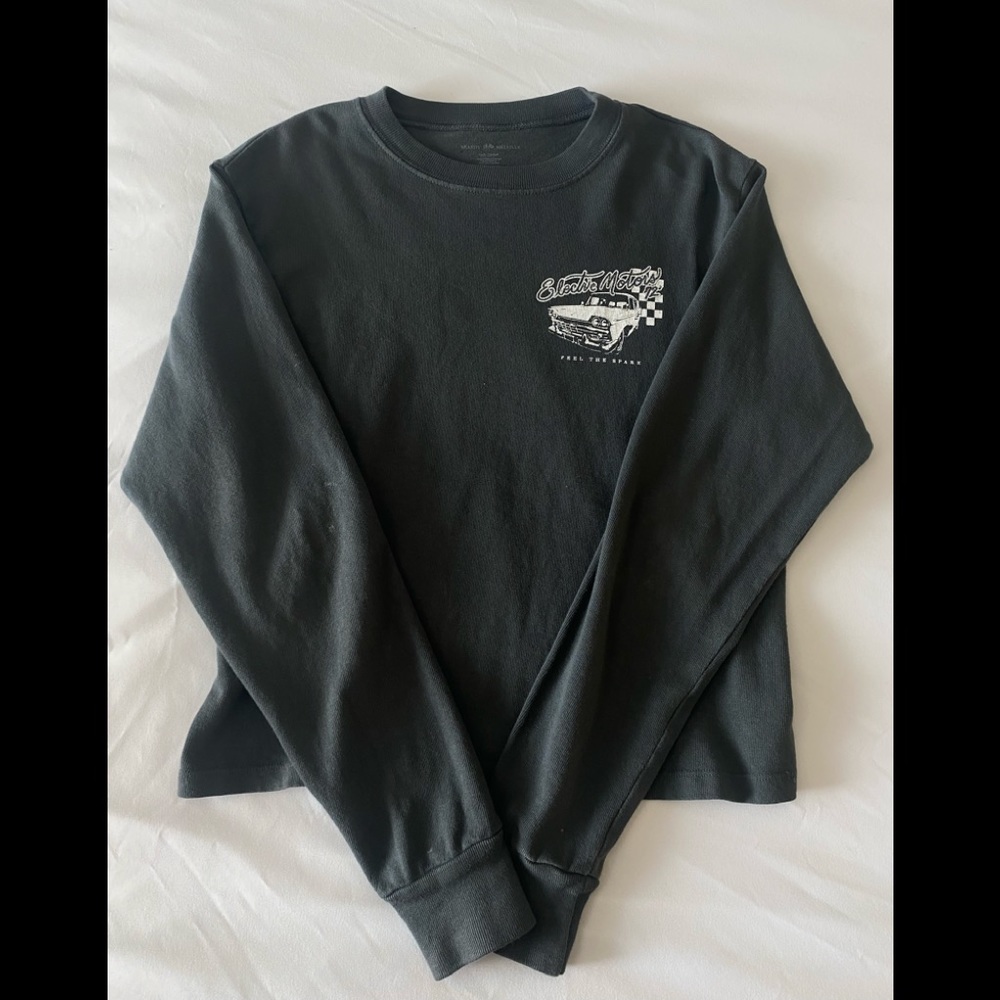 Brandy Melville electric motor dark grey long sleeve t shirt